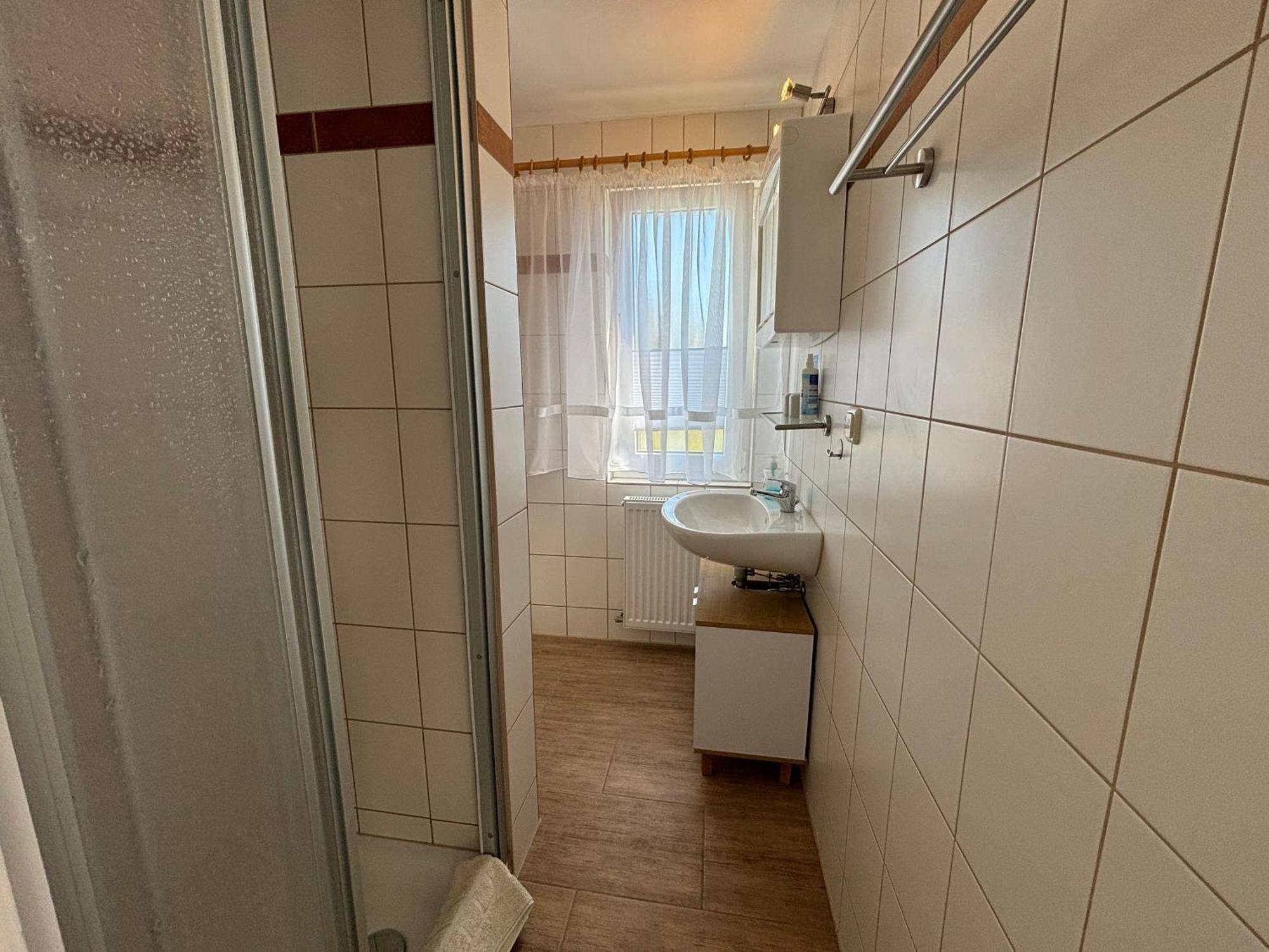 2 Ferienzimmer Inkl Fr & 1 Bungalow, Wlan, Garten, Grill Цинновиц Экстерьер фото