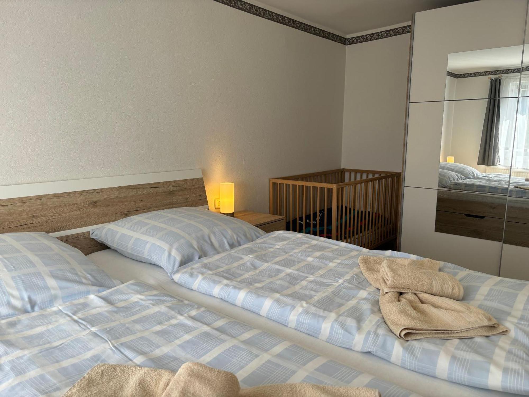 2 Ferienzimmer Inkl Fr & 1 Bungalow, Wlan, Garten, Grill Цинновиц Экстерьер фото