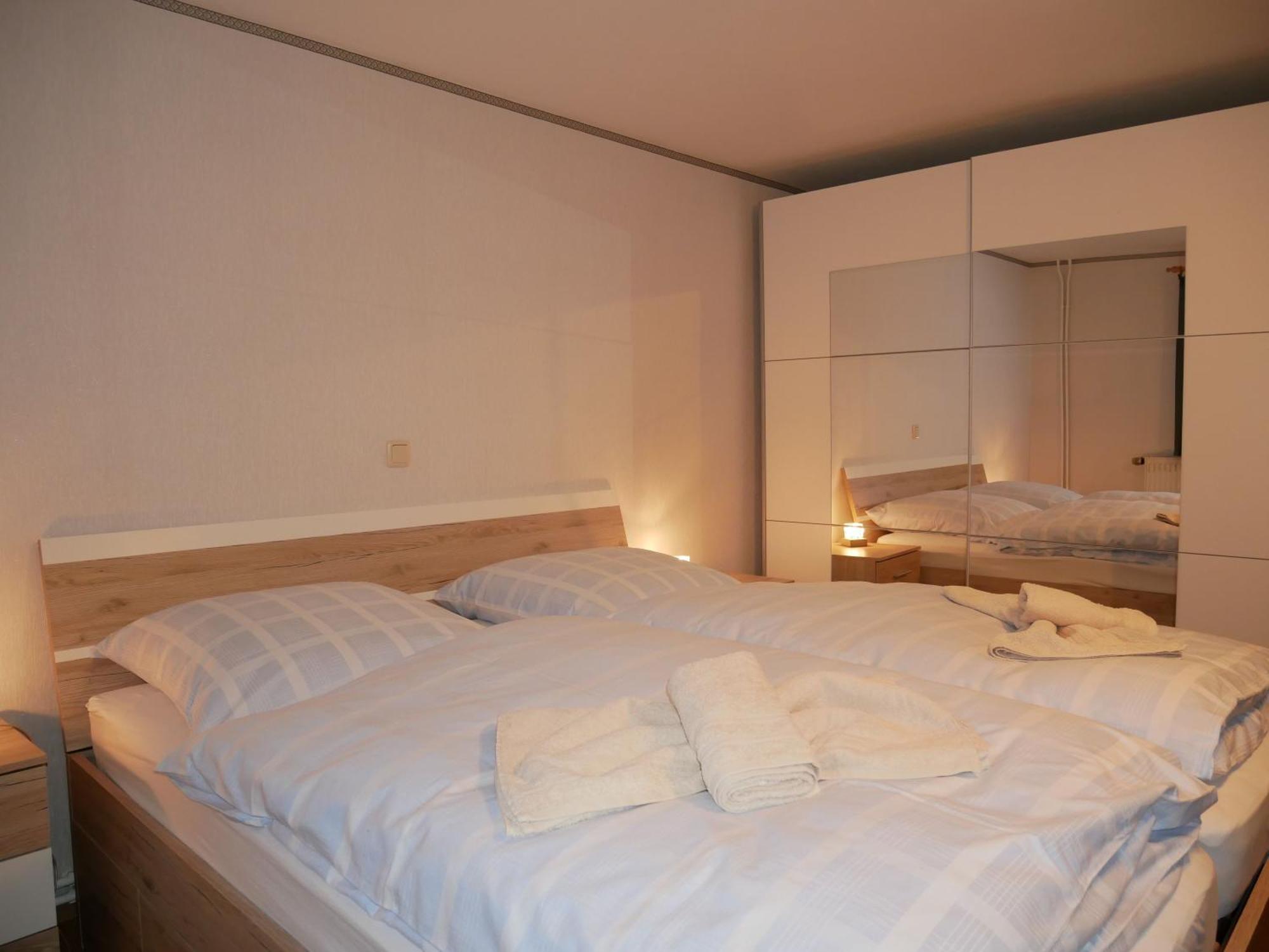 2 Ferienzimmer Inkl Fr & 1 Bungalow, Wlan, Garten, Grill Цинновиц Экстерьер фото